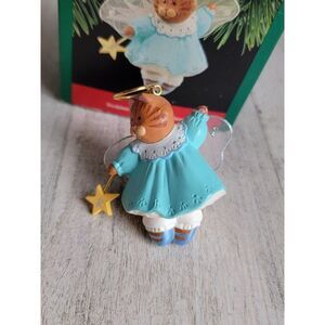 Hallmark Angel Kitty 1990 ornament Xmas